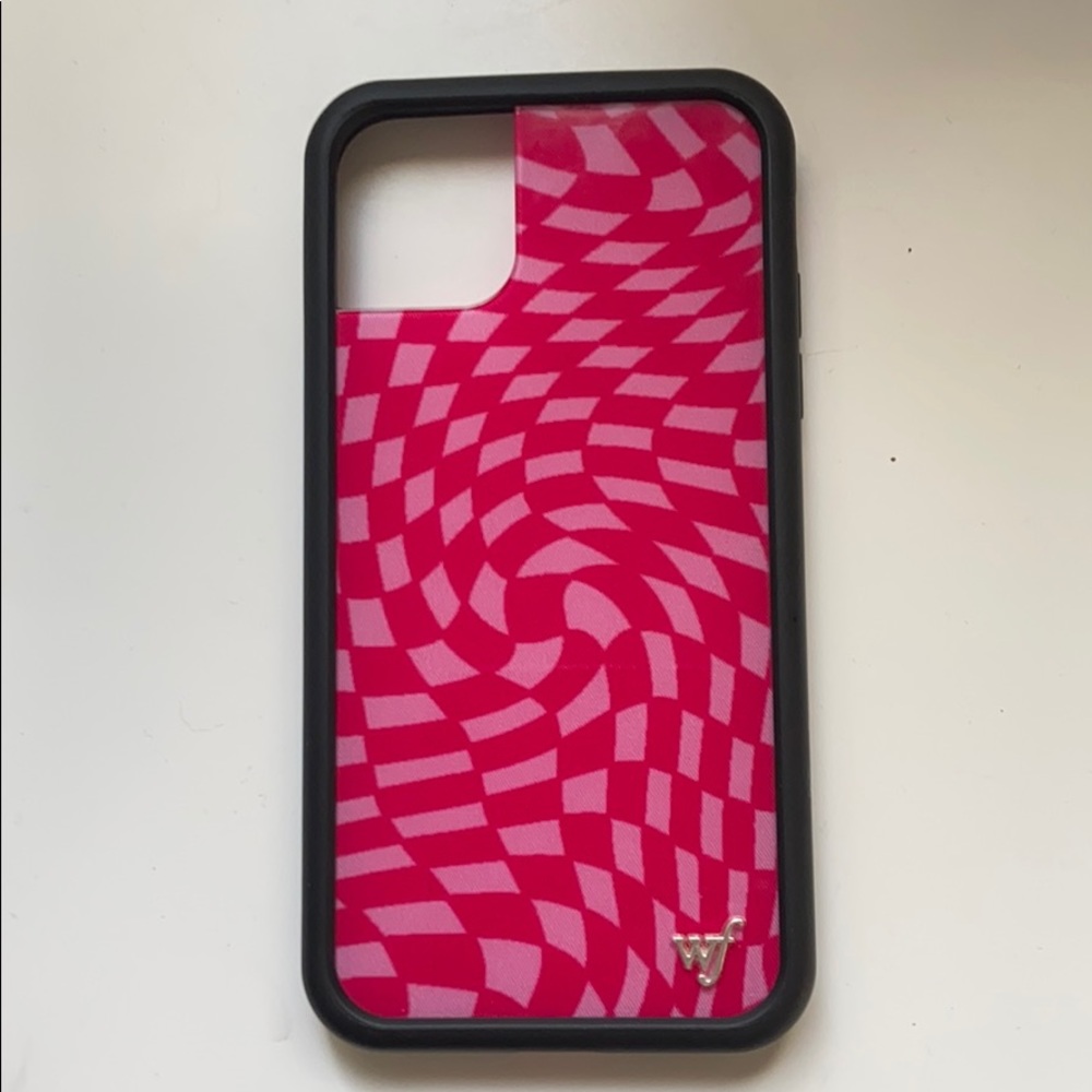 Wildflower Case Crazy Pink Checkered